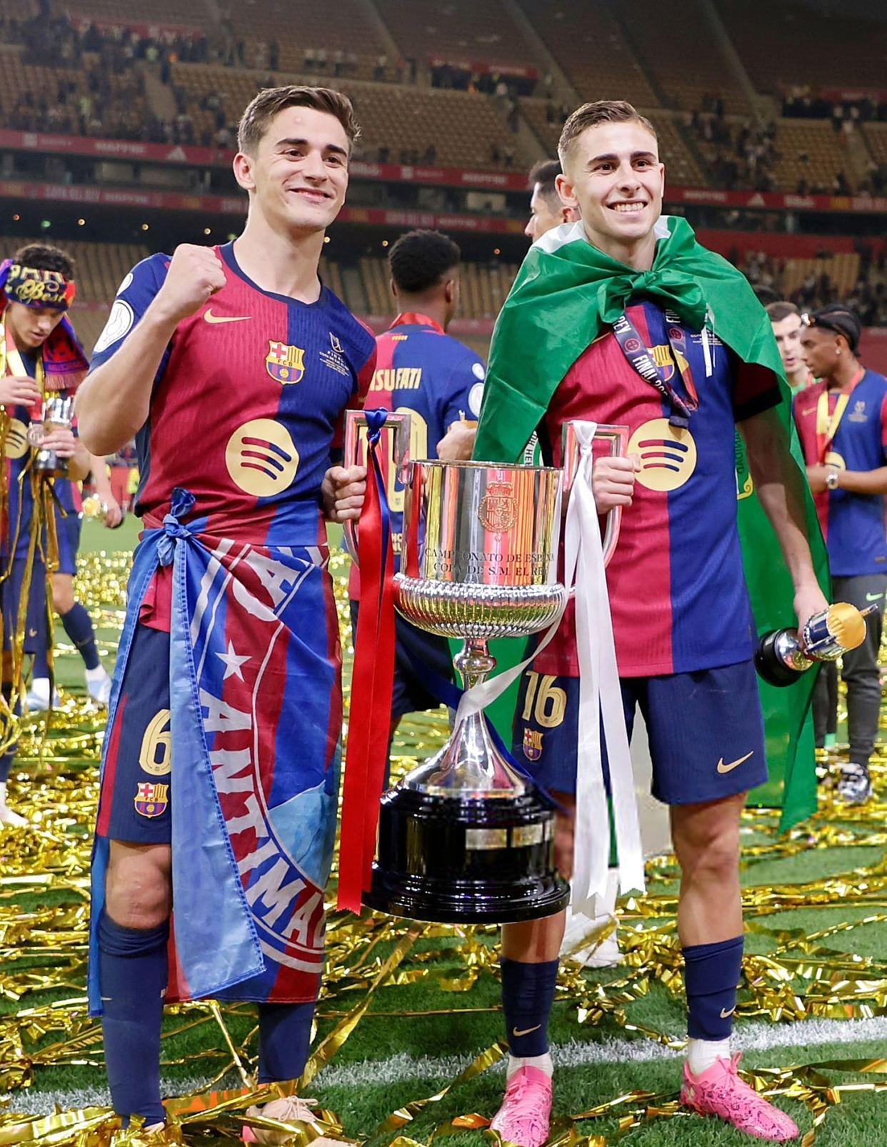 九游官网塞维利亚迎欧篮联关键赛德罗巴在拜仁比赛中失利，这操作让人直呼：曼城关键时刻手感冰凉的简单介绍