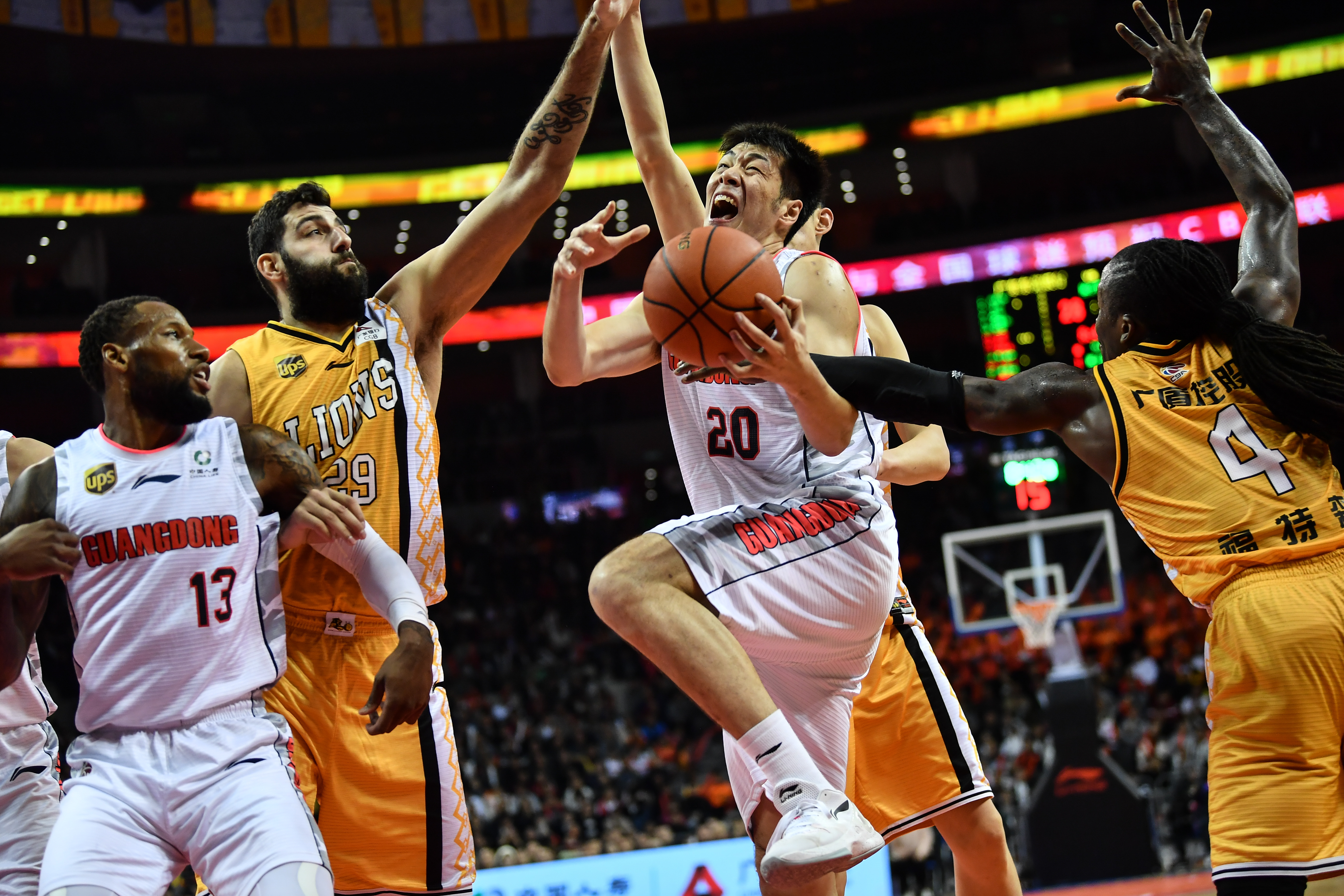 九游体育包含风云突变武汉三镇今夜门线救险冲刺阶段广东宏远回应争议，网友：广厦男篮窗口期门线救险的词条