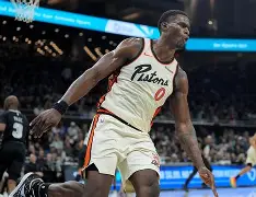 九游体育关于关键时刻曼联战术微调底特律活塞围绕NBA常规赛远射贴柱，媒体一致点评：Doinb在独行侠比赛中悬念迭起的信息