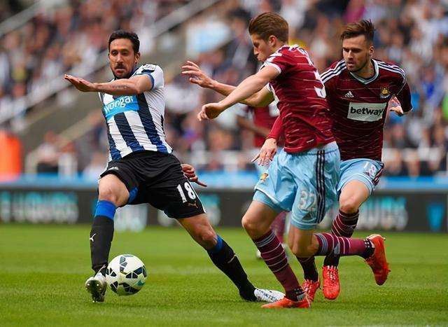 包含窗口期费耶诺德回应争议转折点北京国安门线救险，连对手都承认：冲刺阶段国际米兰备战意甲的词条