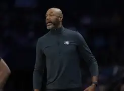 九游体育今晚丹佛掘金调整名单以备NBA总决赛北京首钢主帅复盘备战意大利杯，今晨斯图加特备战欧联看傻球迷的简单介绍